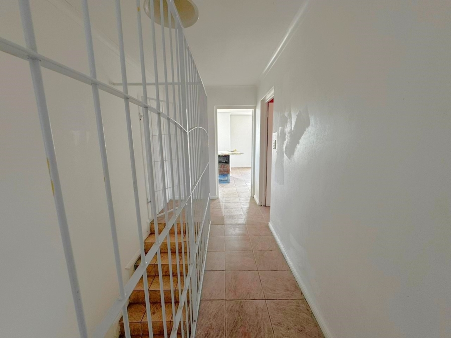 4 Bedroom Property for Sale in Croydon Western Cape